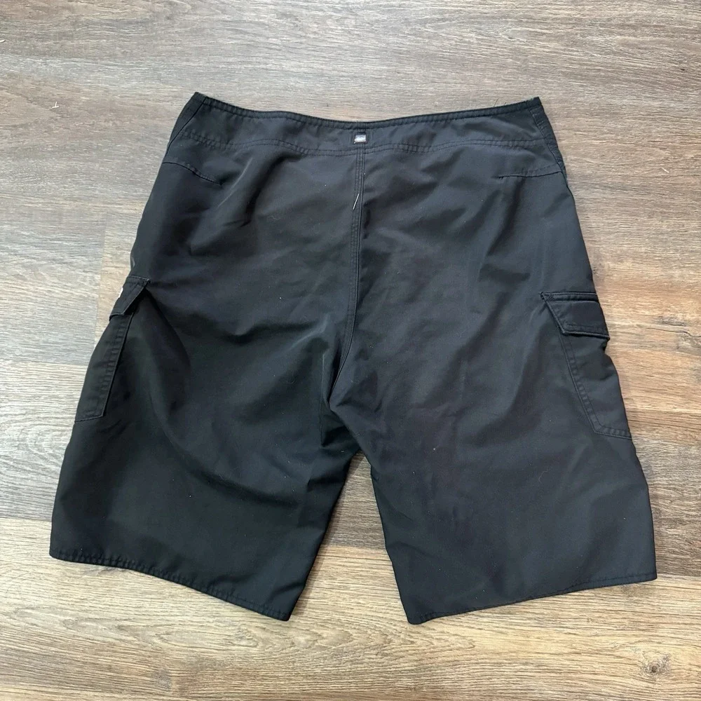 Quicksilver Black Cargo Board Shorts Swim Trunks Mens‎ Surfer Skater